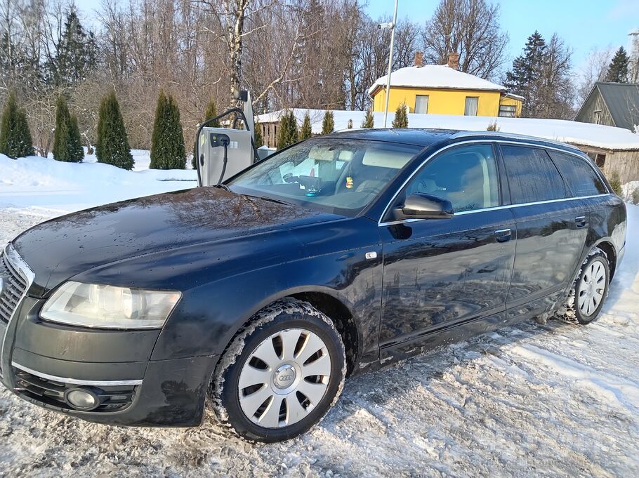 Audi Pārdod audi a6 c6 2.7 tdi 2005 gada. Manuālā kārba
