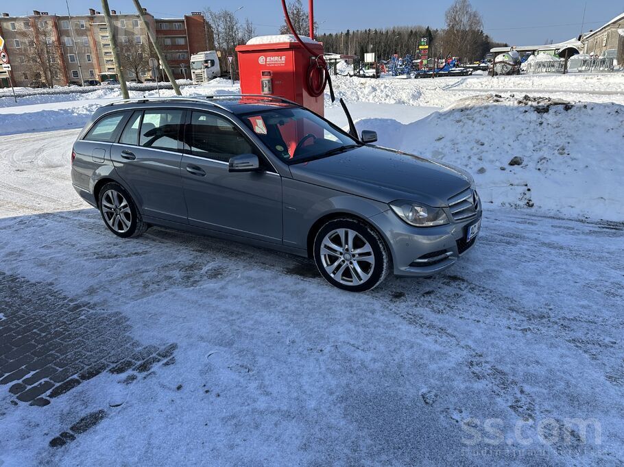 Mercedes Mercedes Benz C220 2.2 cdi 2012.gada, automātiskā 