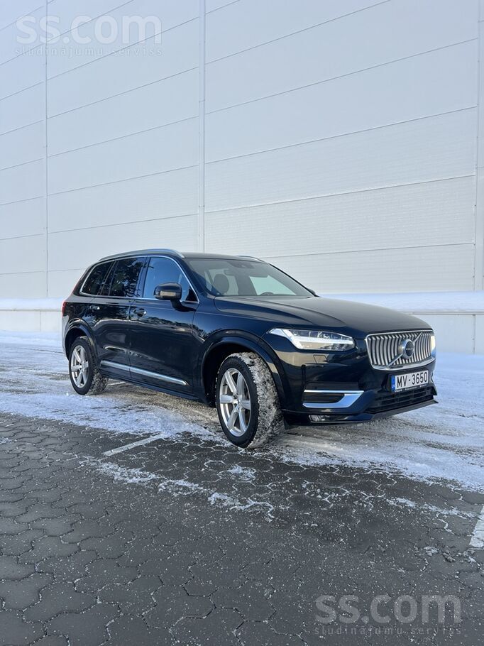 Iegādāta un apkopta pie oficiālā dīlera.
Oriģināls, pārbaudāms nobraukums.