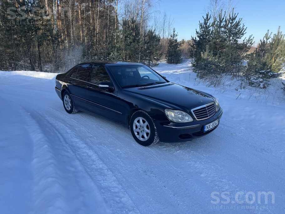 Mercedes Новое то, неплохое состояние, есть визуальный дефе