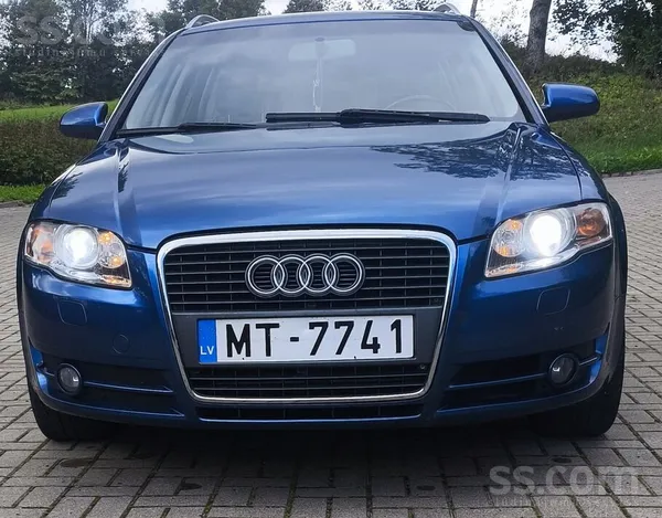 Audi A4 - 1