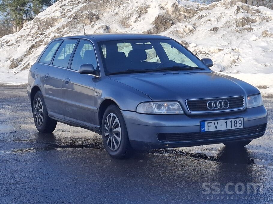 Audi Jauna ta. Gāze darbojas labi, jaunas riepas ar rad