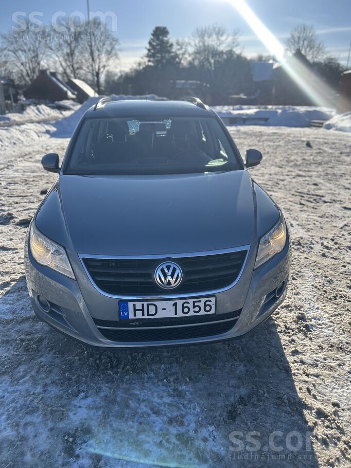 Volkswagen 2.0 dīzelis, 6 pakàpju manuālā ātrumkārba, 4x4, Ti
