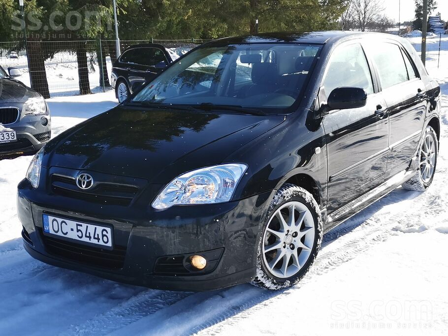 Toyota Toyota Corolla ar 1, 4 Dīzeli un manuālo ātrumkārb