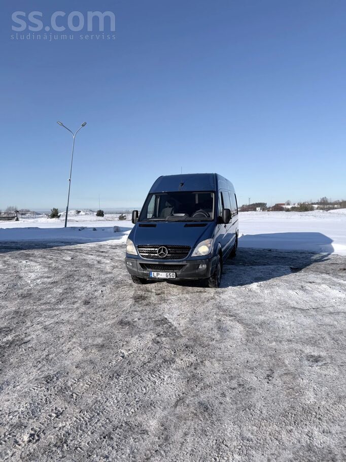 Mercedes Pārdod Mercedes Sprinter 313Cdi. Ar 5 sedvietàm un
