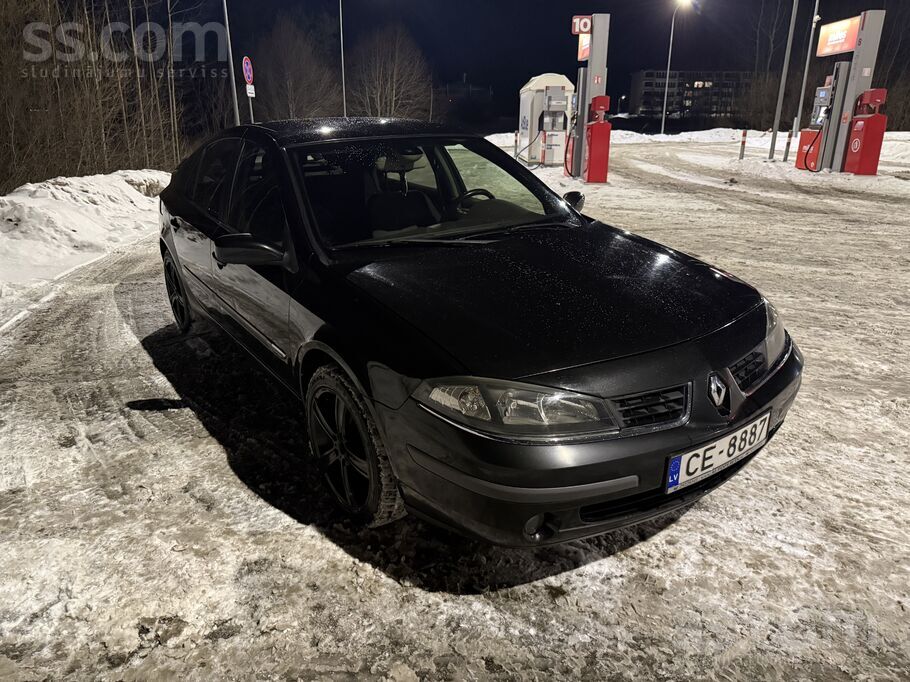 Pārdodu labu un darba kārtība auto. Tikko saņemta jauna TĀ, Benzīna dzinējs