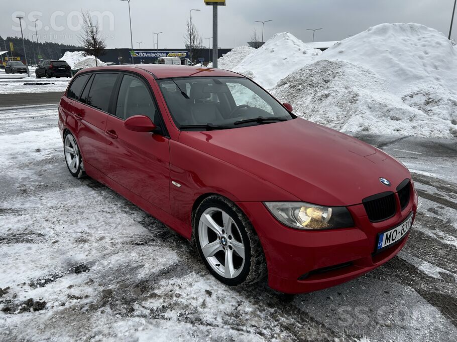 BMW Pārdodu auto. Ņemot vērā auto izlaiduma gadu, prot