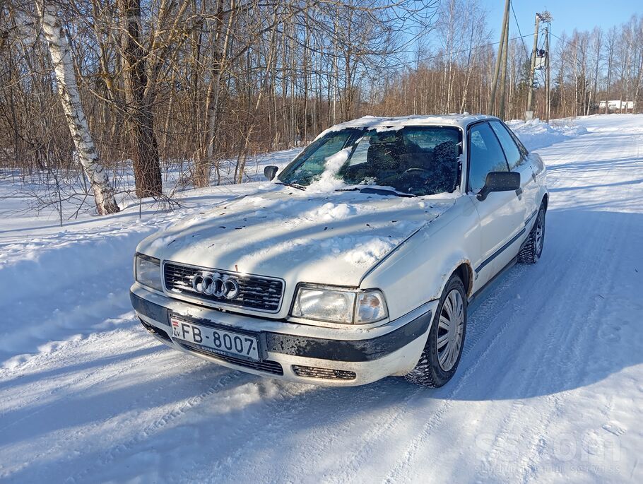 Auto labā tehniskā stāvoklī, viss darbojas, leca bez problēmām. Dzinējs un ā