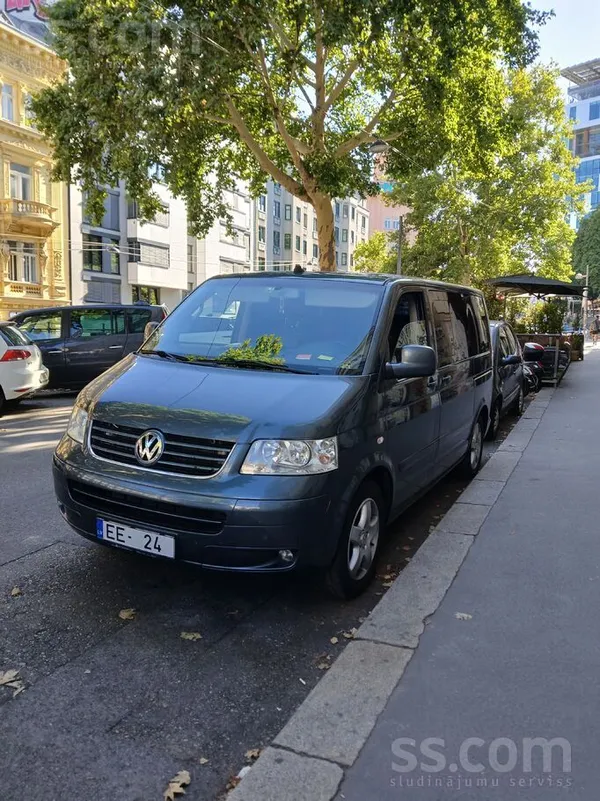 Volkswagen Ādas salons. 