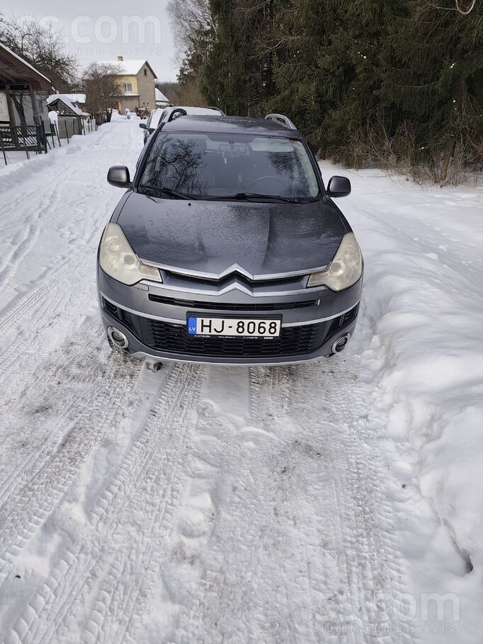 Citroen Tiek tirgots labs auto, cena mazliet runajama. 