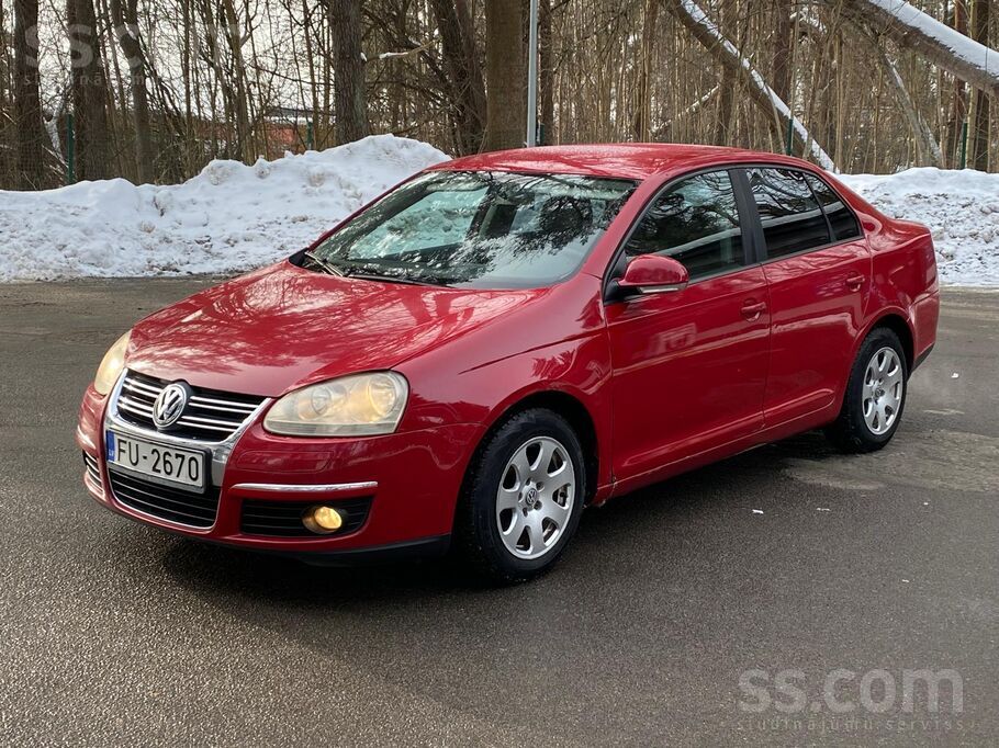 Volkswagen VW Jetta, 1.6 benzīns, mehāniskā ātrumkārba, bagāt