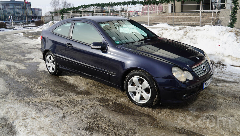 Mercedes Apkopes veiktas laicīgi, auto laba tehniskā stāvok
