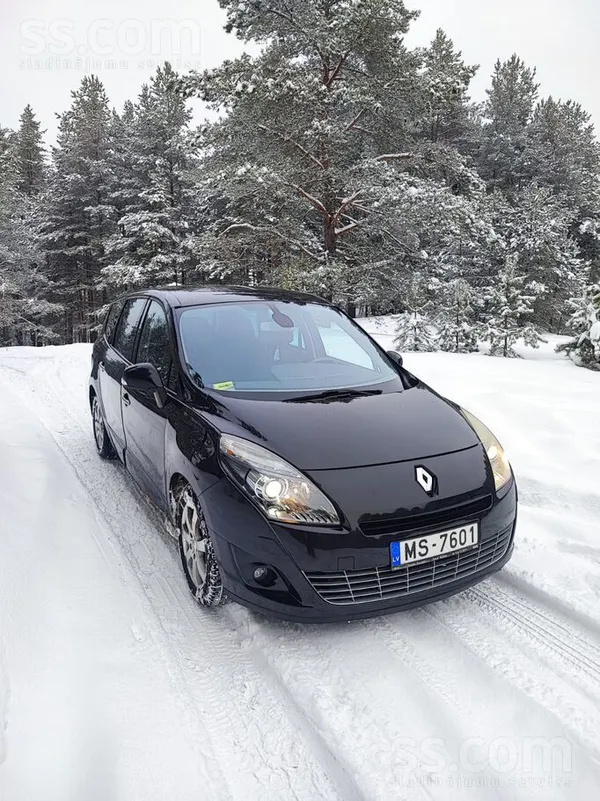 Renault Tiek pārdota kopta un ekonomiska automašīna lielis