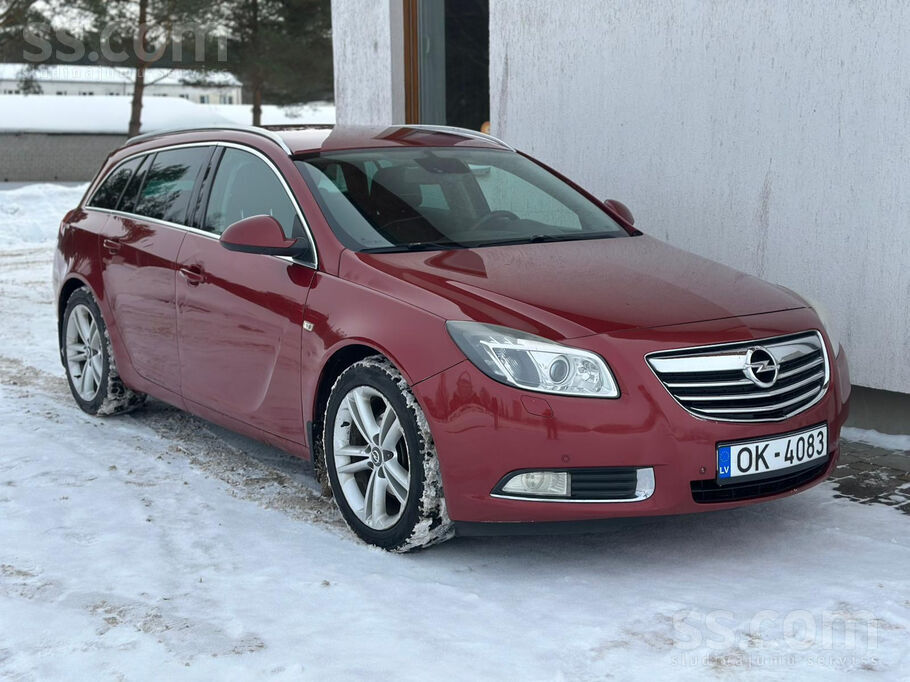 Opel Opel Insignia Sports Tourer 2.0 d – automašīna ir 