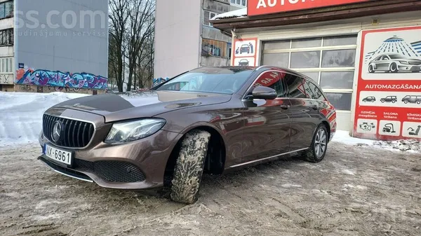 Mercedes Продается машина в идеальном состоянии, поменяно м