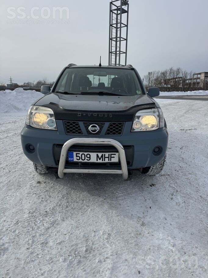 Nissan Машина полностью обслужена, вложений никаких непот