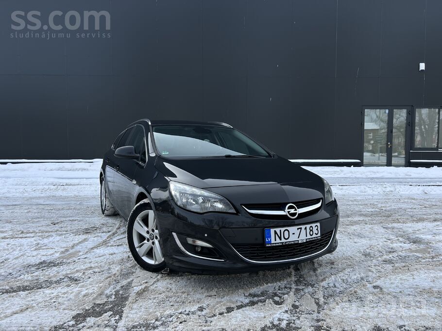Pārdošanā kopts Opel astra sports tourer. 
2.0 tdi (121kw) Komfortabls, iet