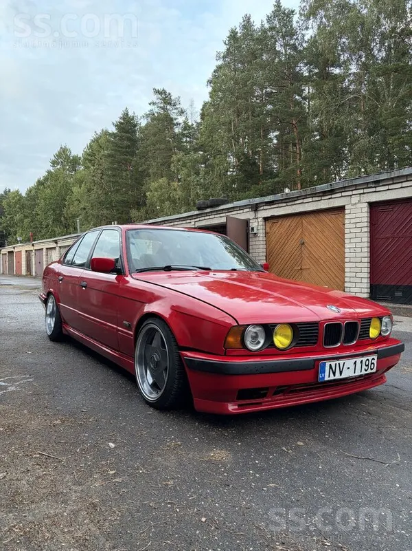 BMW Pārdodu BMW E34 ar R17 8, 5j un 10j 