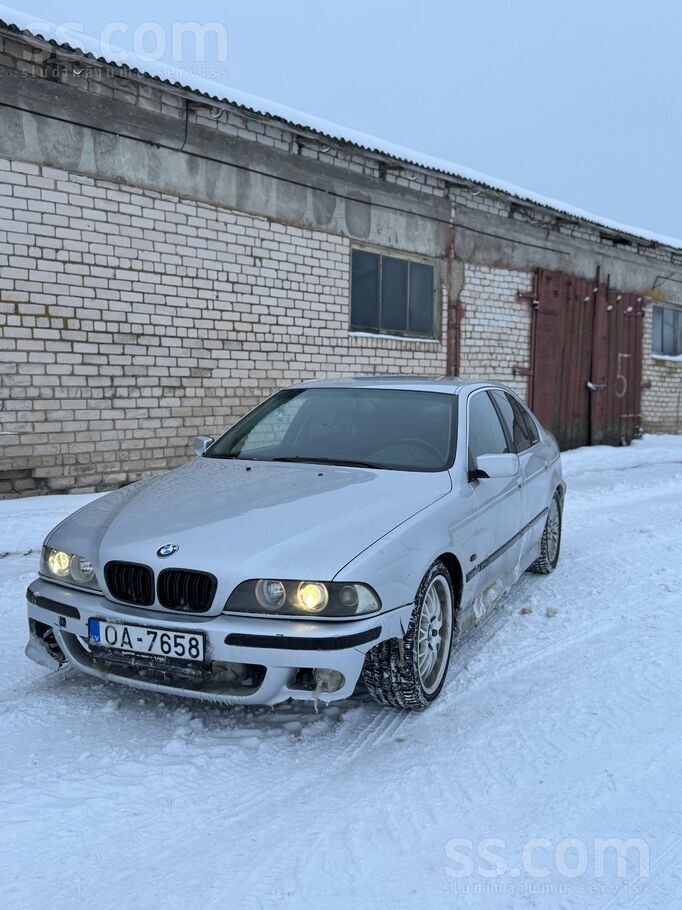 BMW Manualis daudz kas jauns visa piekare jauna restau