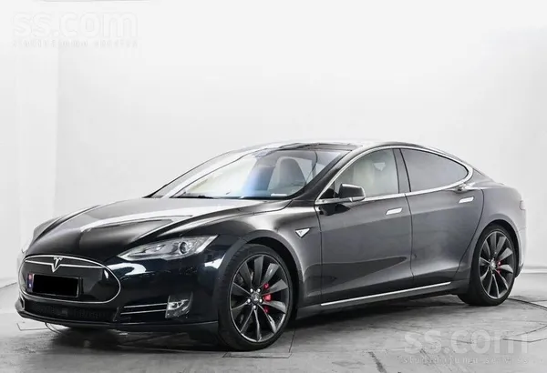 Pārdodu ekskluzīvo Tesla S P85D 4-sēdvietas 700zs
Cena ar Pvn 21%
3.2sek 0-100km/s