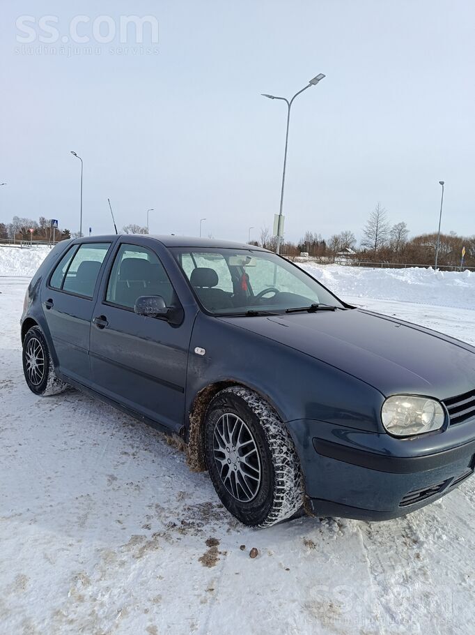 Volkswagen Pārdodu VW Golf 4 1.9tdi 74kw automātiskā ātrumkār