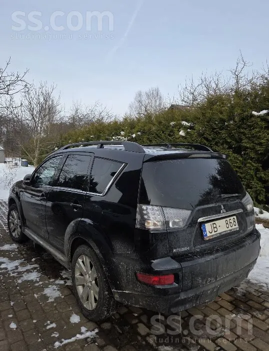 Mitsubishi Mitsubishi Outlander 4Wd ar 2.3 litru benzīna dzin