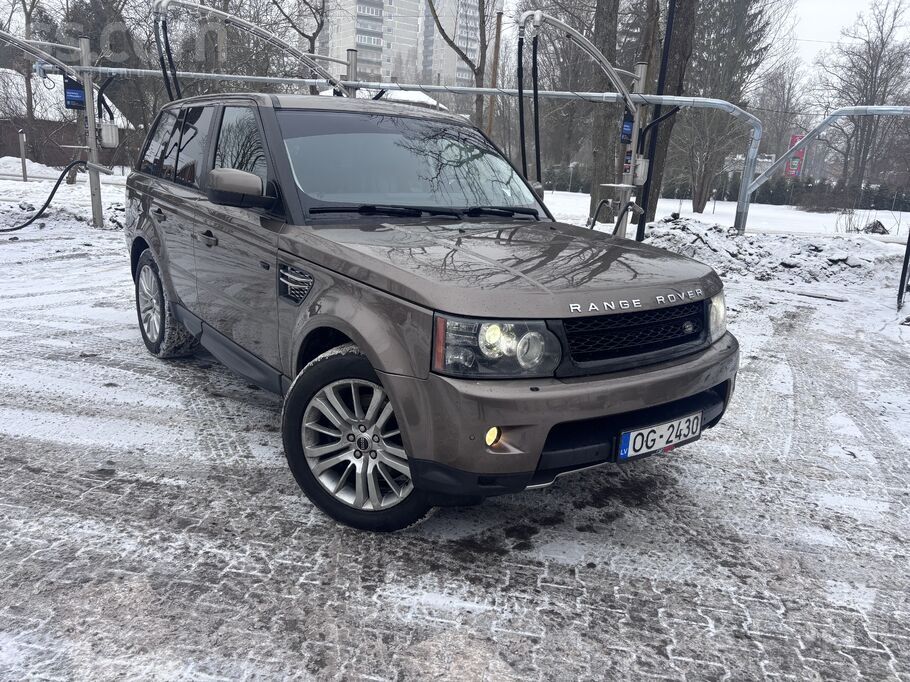 Продаю или меняю Range Rover Sport 3.0 дизель 183 kw машина в хорошем состоя