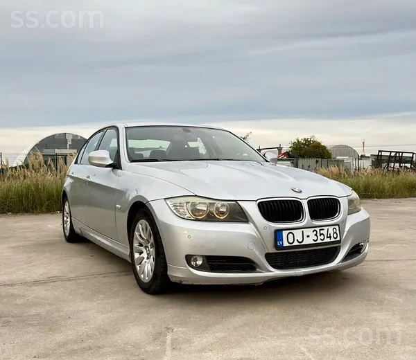 BMW 318 - 1