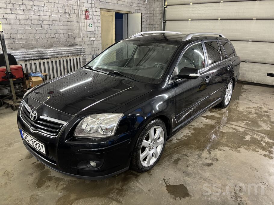 Toyota Pārdodu Toyota Avensis 2, 0d. Automašīna izcilā st