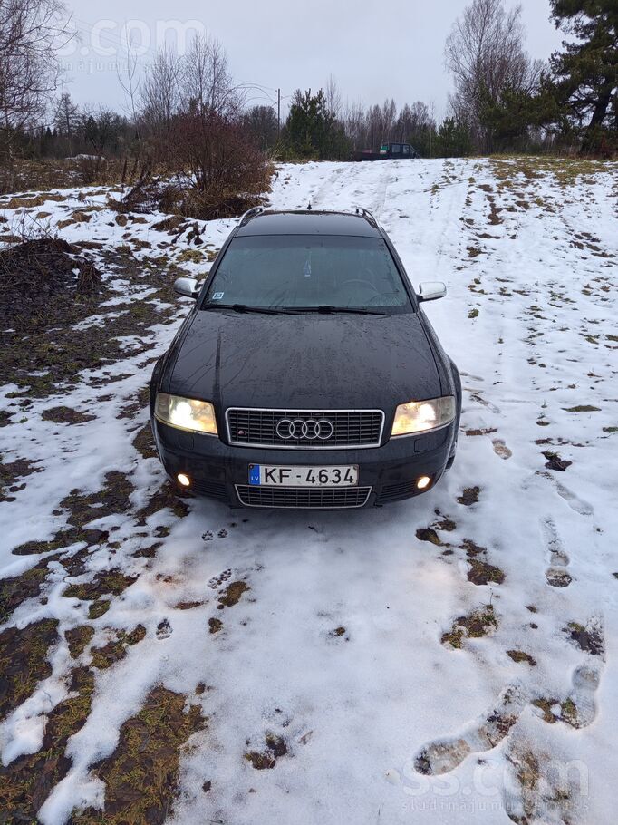 Audi Pārdod uzticamu, vienkāršu pārvietošanās līdzekli.