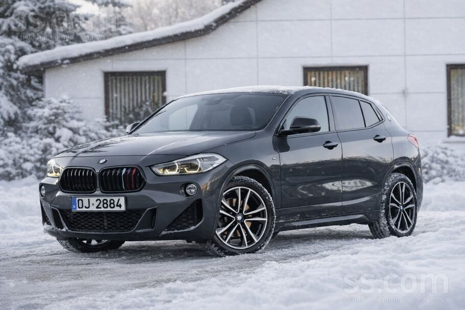M Sportpakete BMW X2 Sdrive 2, 0i 141kW/190zs, automātiskā ātrumkārba. 
Nes