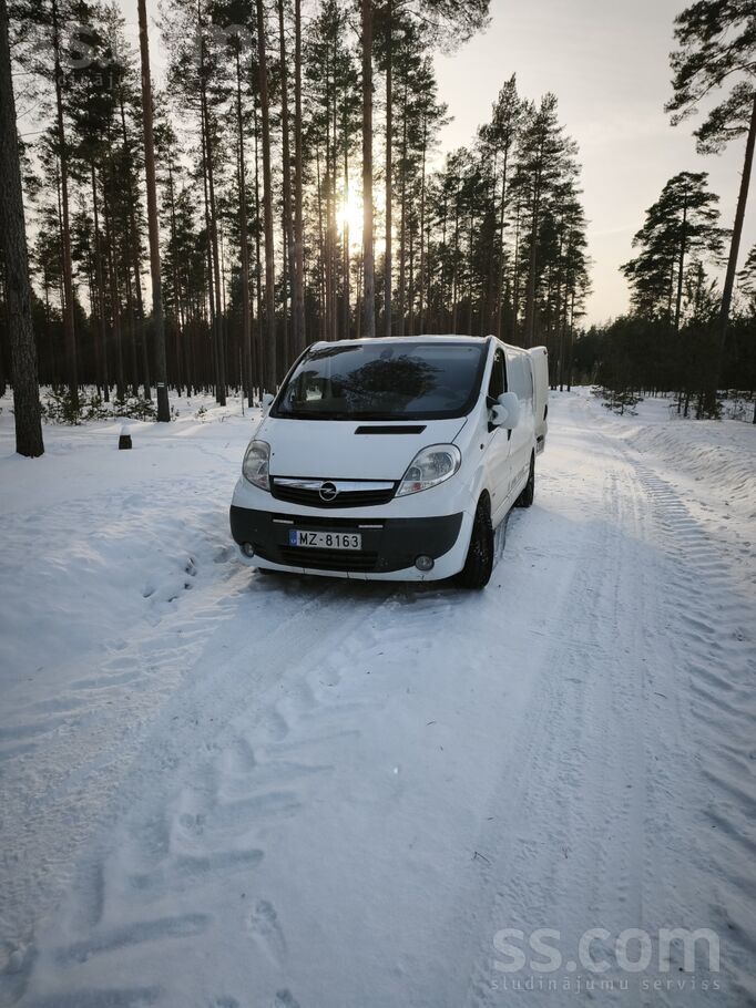 Opel Opel Vivaro garā versija, pilna masa 2960 kg, bez 