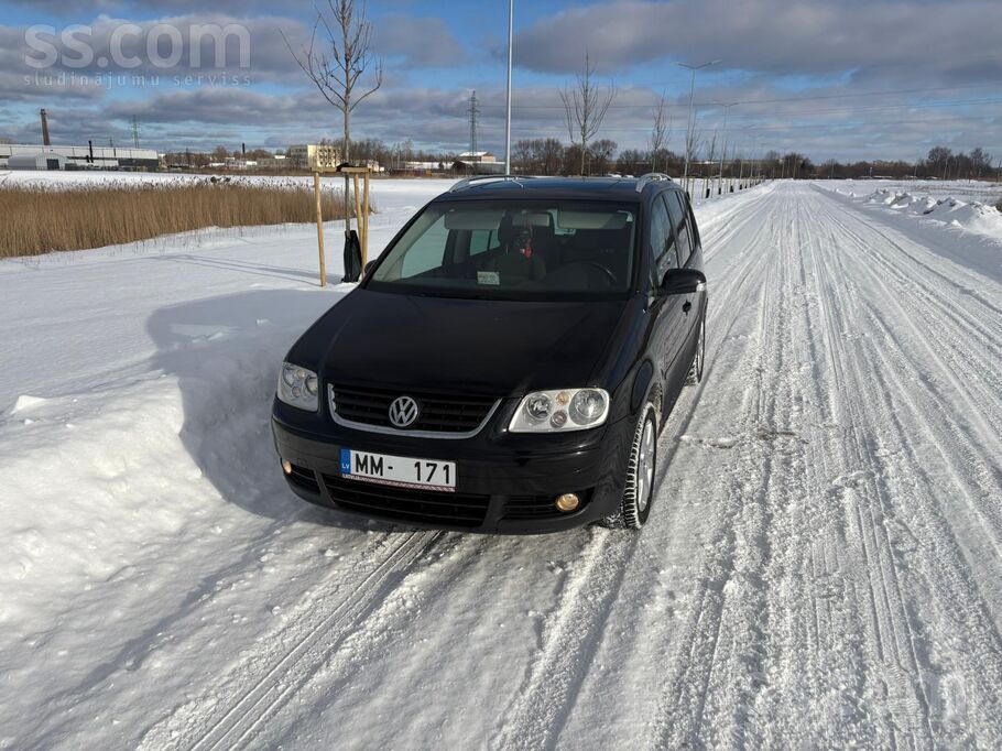 Volkswagen Pārdod labu ekonomisku Volkswagen Touran 2.0 dīzeļ