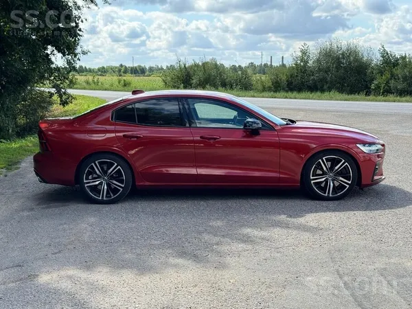 Volvo S60 - 1