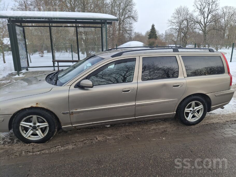 Volvo Vizuāli un tehniski padzīvojis volvo v70 d5 120kw 