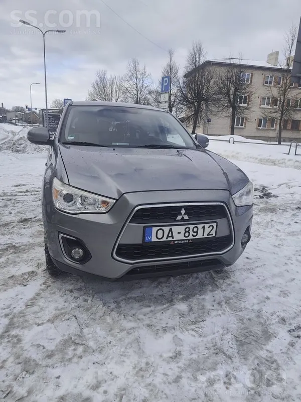Mitsubishi Pārdodu ļoti labu kompaktu auto. Mazs patēriņš, vi