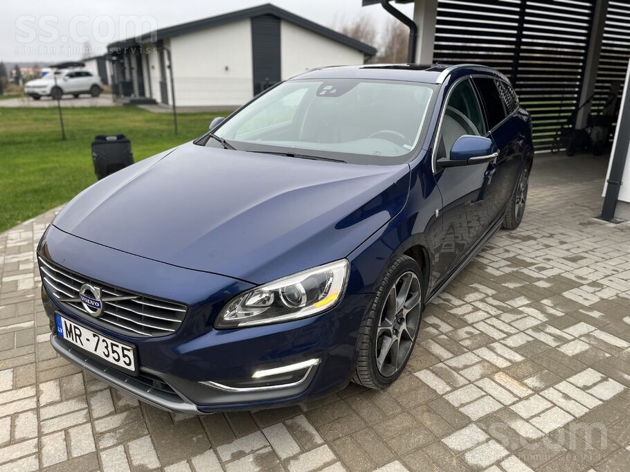 Volvo Volvo V60. Ocean race komplektācija. D4 dzinējs 2.