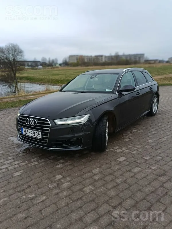 Audi Audi A6 C7 2015 gada. 