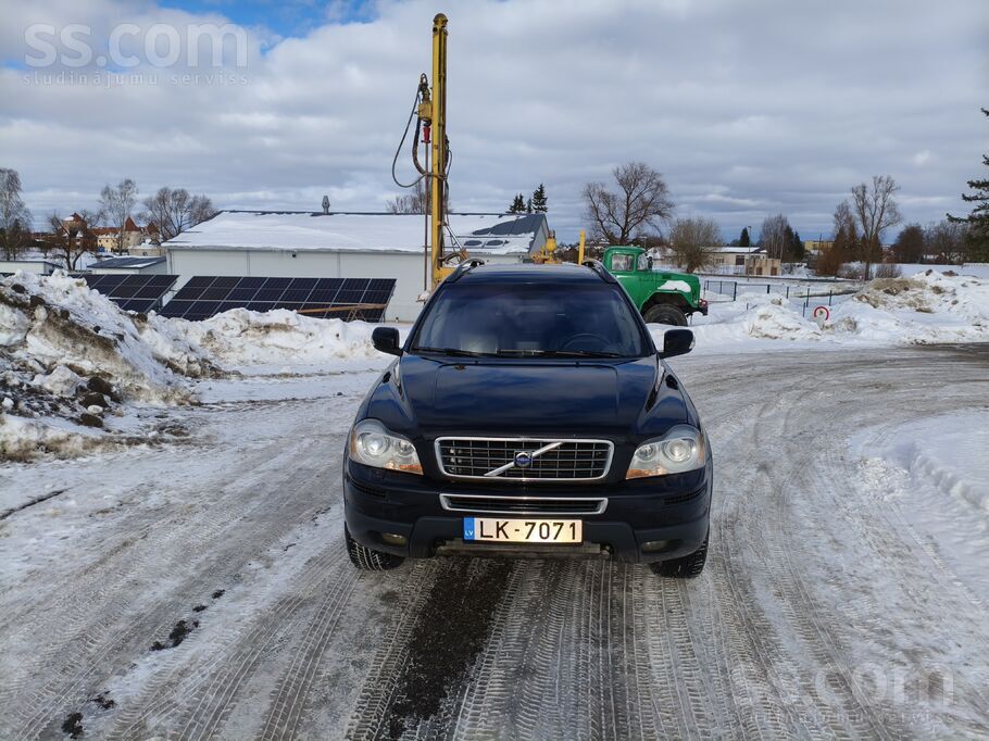 Volvo Īpašnieks pārdod Volvo Xc90 ar reālo nobraukumu, a