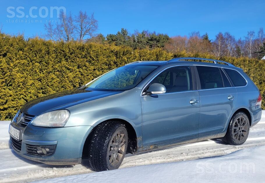 Volkswagen Jaudīgs 103 kw ar Sporta pakotni, gaišs ādas salon