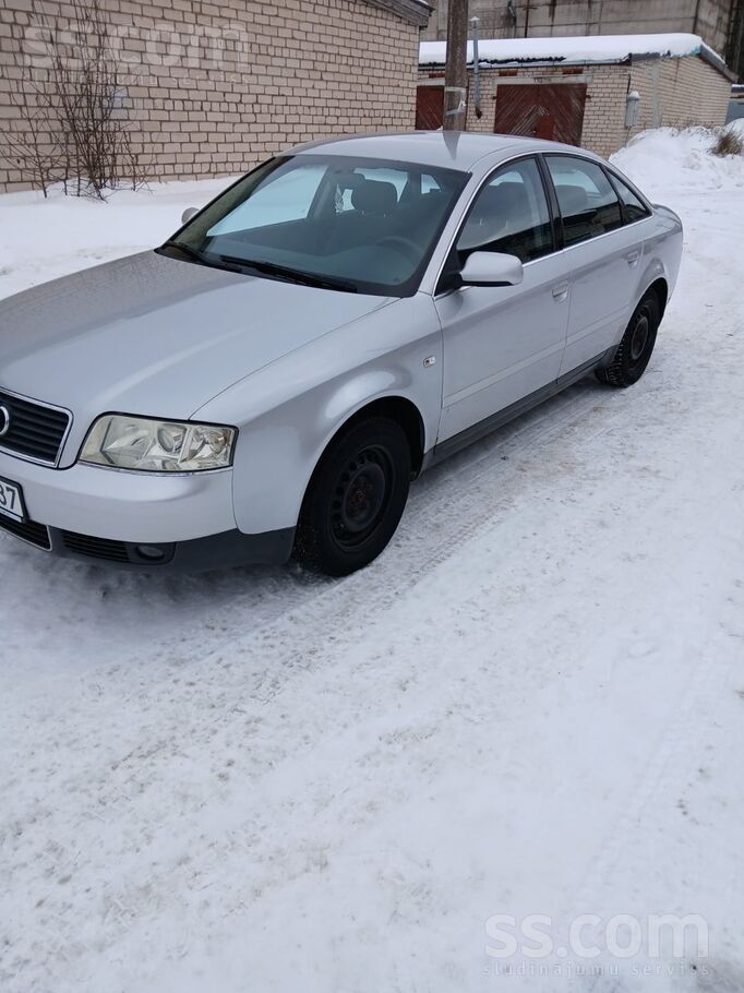 Audi Pārdod uzticamu auto - sēdies un brauc. Nomainīta 