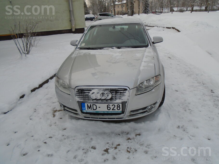 Audi Pārdodu labu audi a4 1, 6 benzīns, pirmā reģistrāc
