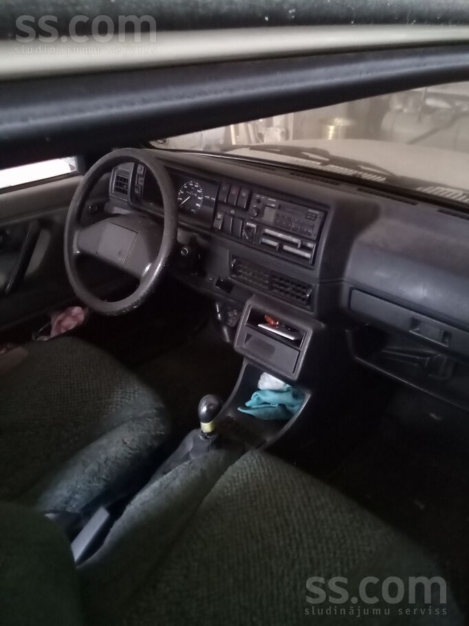 Volkswagen Pārdodu 1988.gada Golf 2, kura 2 gadus atpakaļ nor