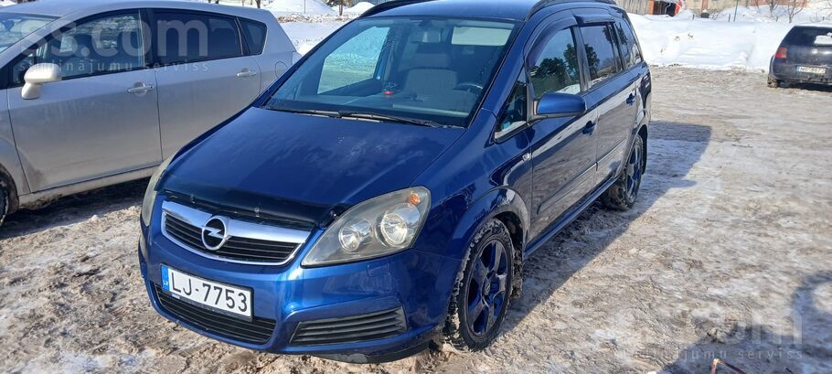 Opel Pārdodu Opel Zafira, 2005.g.