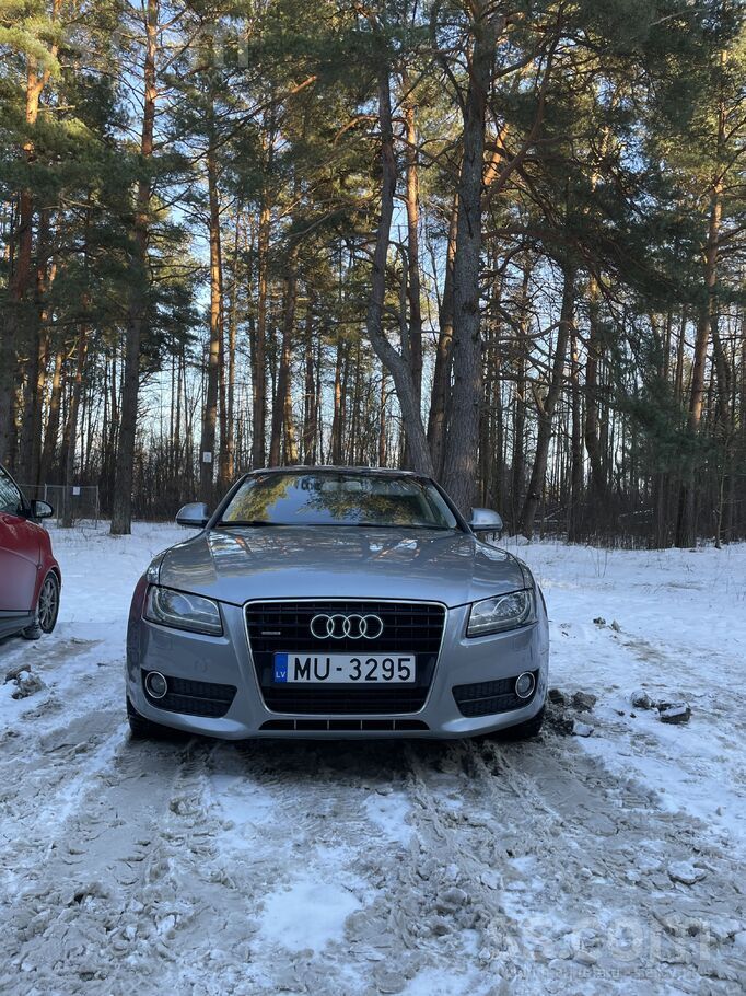 Audi Pārdodas A5 Quattro S-line labā stāvoklī. Uzticams