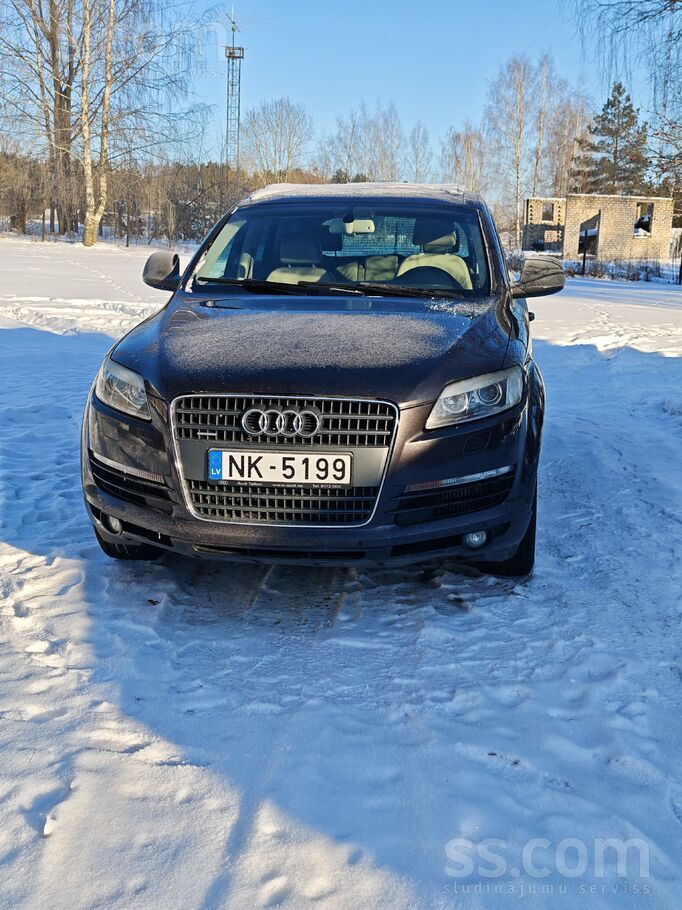 Audi Pārdodu Audi Q7 ar 3.0 Tdi dīzeļdzinēju un automāt