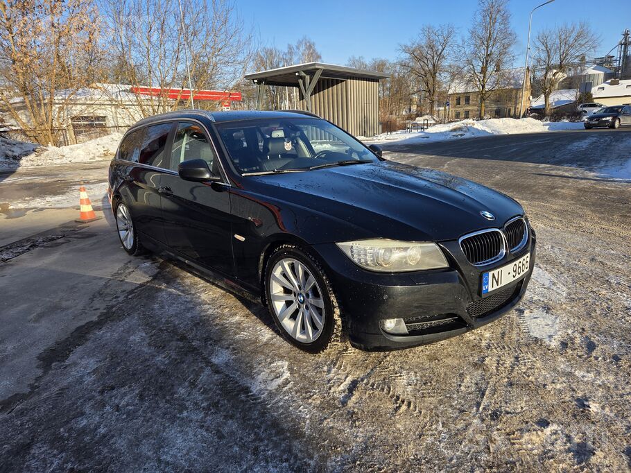 BMW Pārdod bmw E91 facelift, 2010. gada ar 2l 135kw mo