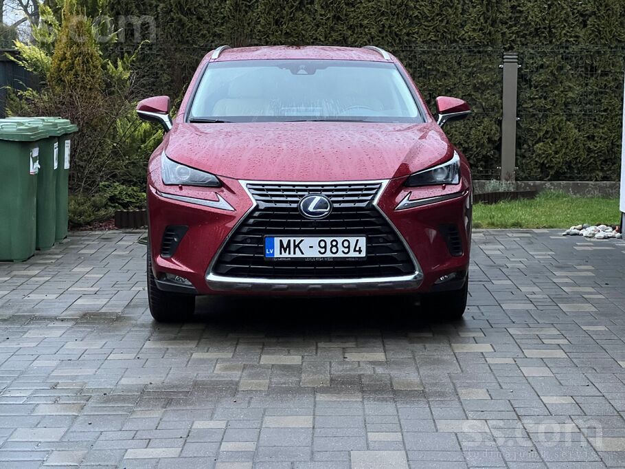 Lexus Nx300H / 2.5 Hybrid / 67 000 / Pirkts Latvijā / 

Tiek pardods Lexus