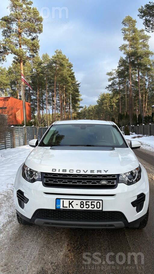 Land Rover Discovery Sport 2.0 D
Auto ir teicamā vizuālajā un tehniskajā s