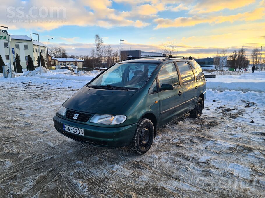 Seat Seat Alhambra 2.0 бензин/газ 2000 года, ТО до 17.0